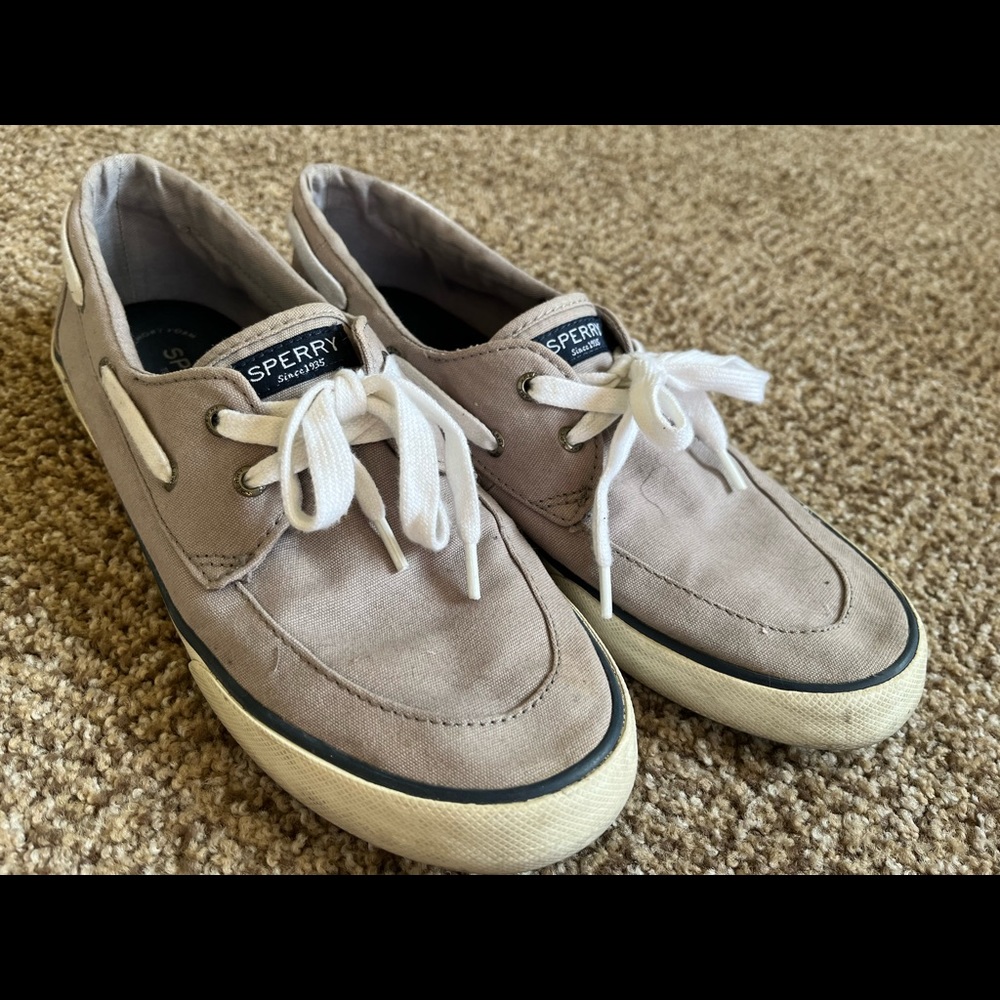 Sperry Tennis Shoes